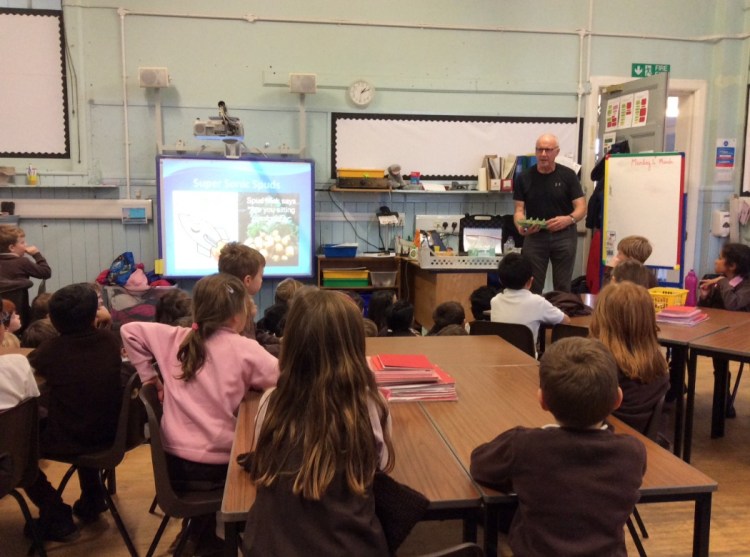 FEE5BB65-664B-49CE-8E16-AE843860C081