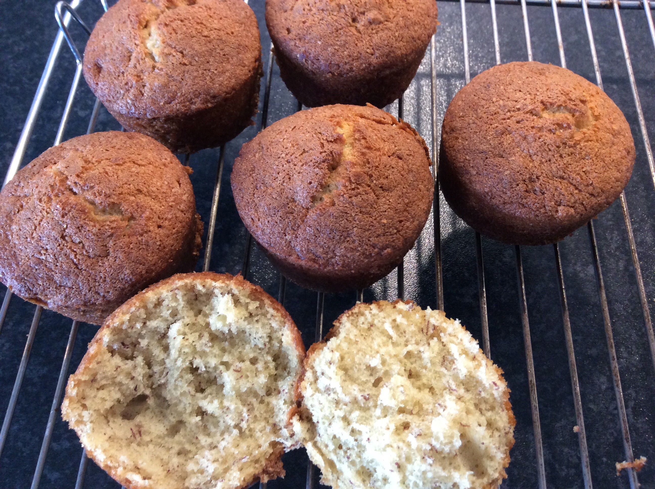 banans muffins